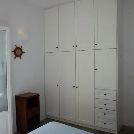 Agkeria Great Feeling House בית נופש Alikí